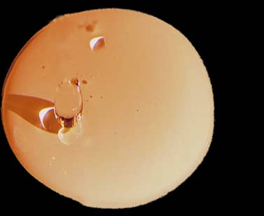 Serum VITAMIN C + AHA - : Traitement et prévention acné tenace et tâches noires