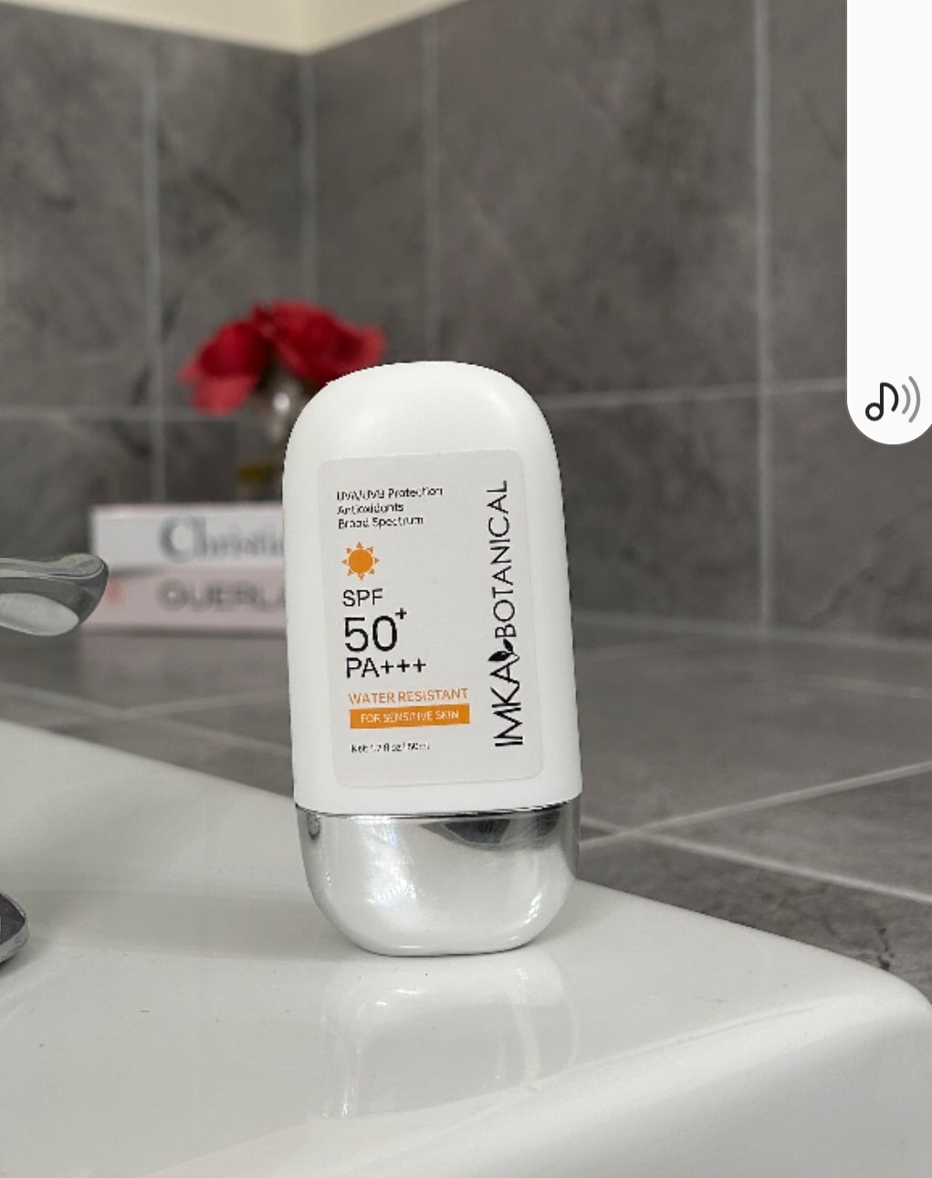 IMKA Botanical Crème Solaire - Hydrate et protège des méfaits du soleil.  FPS 50+